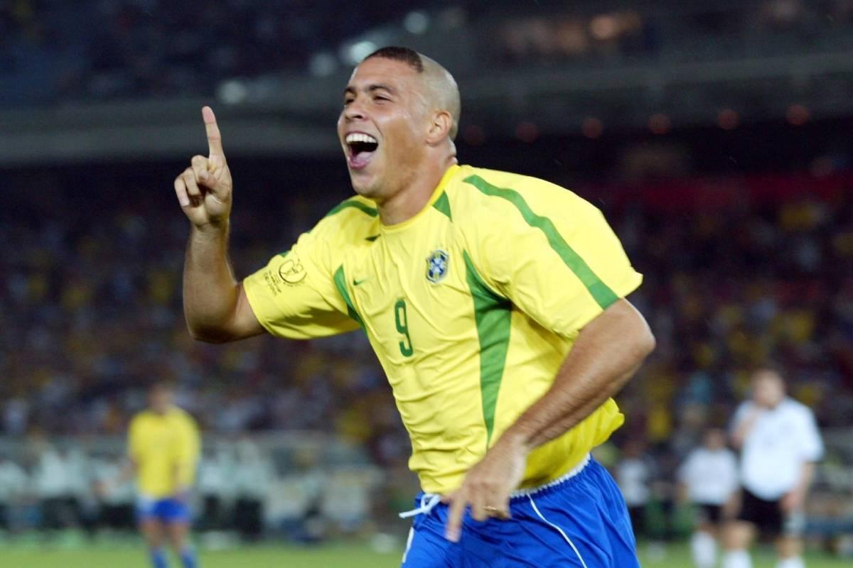 1994ブラジル代表、UMBRO時代最後の「4つ星アウェイユニフォーム