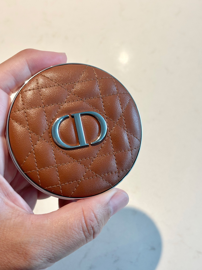 【新品】ディオール　フォーエバー　ナチュラルブロンズ　ブロンザー　004 Dior ブロンザー フォーエバー ナチュラル ブロンズ 限定FOREVER