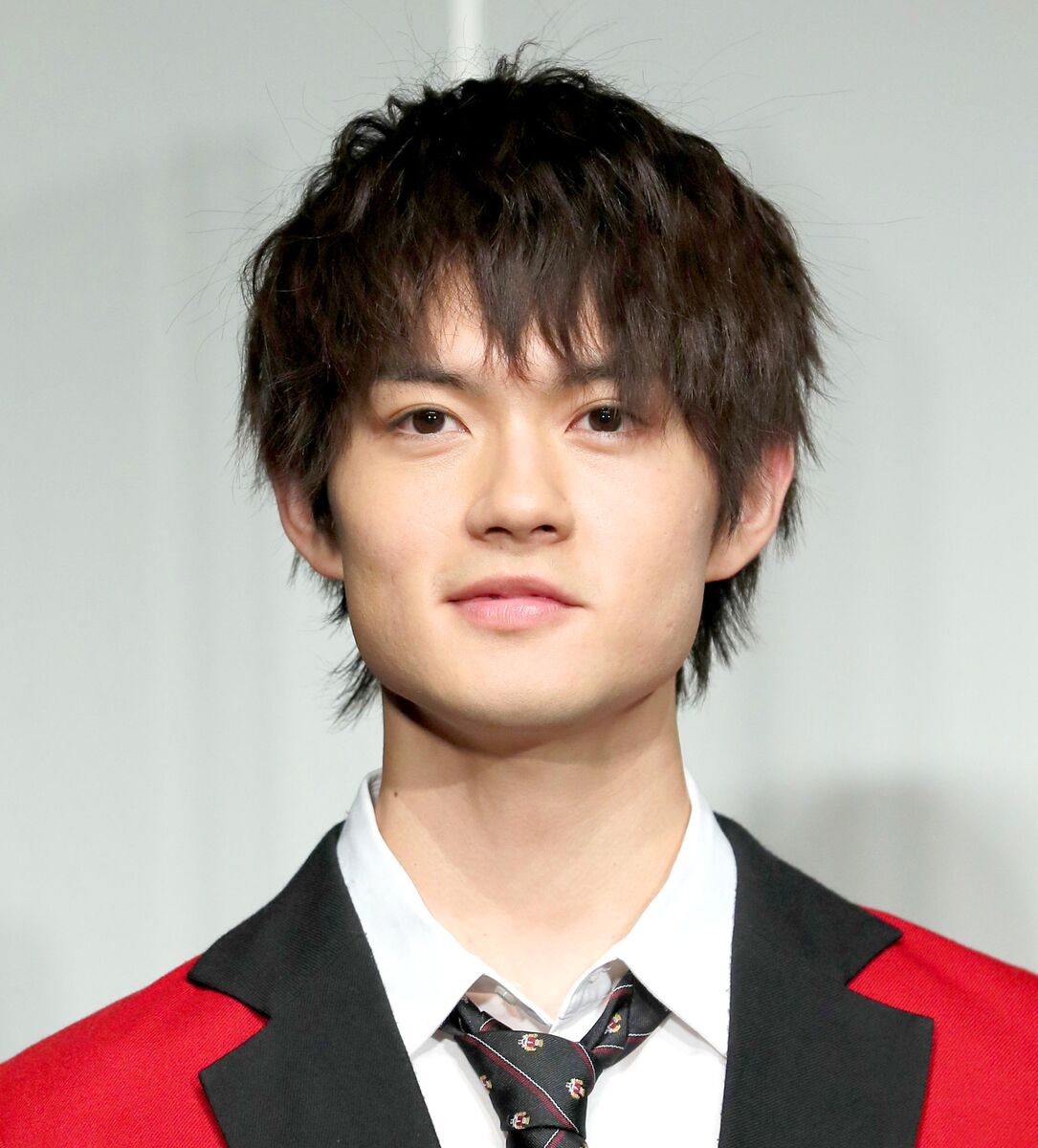 似すぎててびっくり」佐野勇斗、父親の写真披露「そっくり