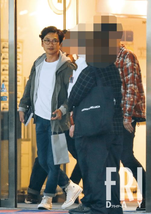 2018年、TBSの朝番組出演時にスタッフに見送られる国分太一氏