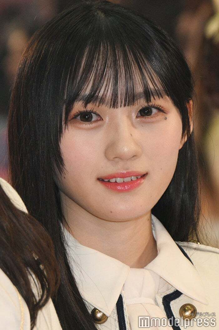乃木坂46 川崎桜さん着用スキーウェア スキー