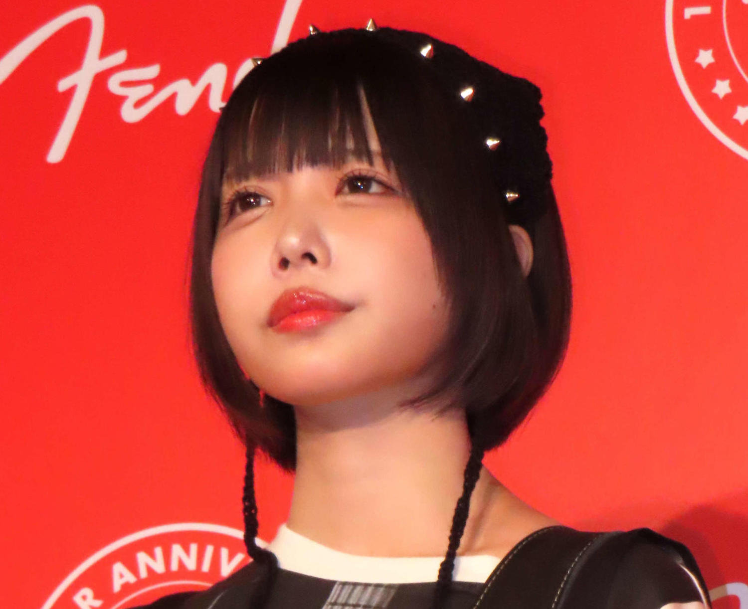 本田翼さんの親友で話題のあのさんの写真