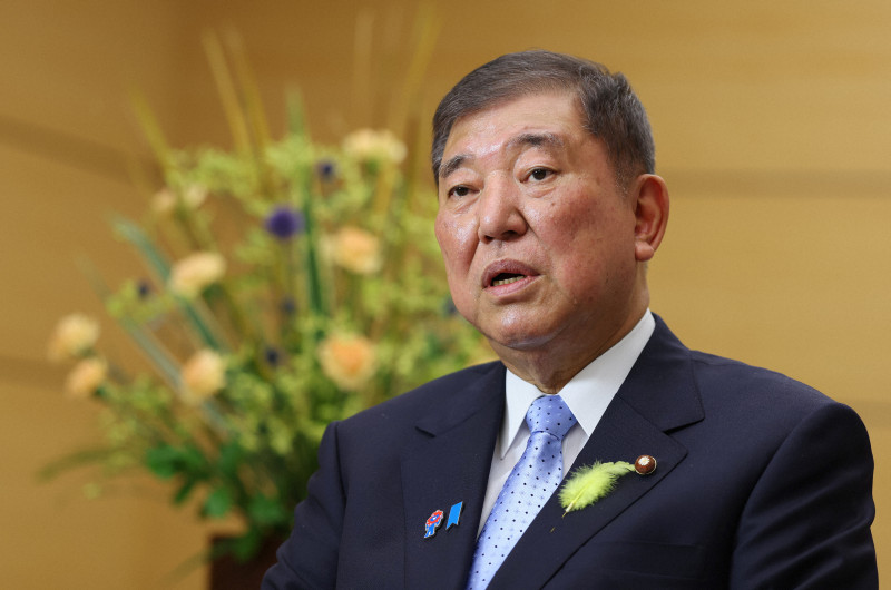 首相官邸で毎日新聞の単独インタビューに応じる石破茂首相