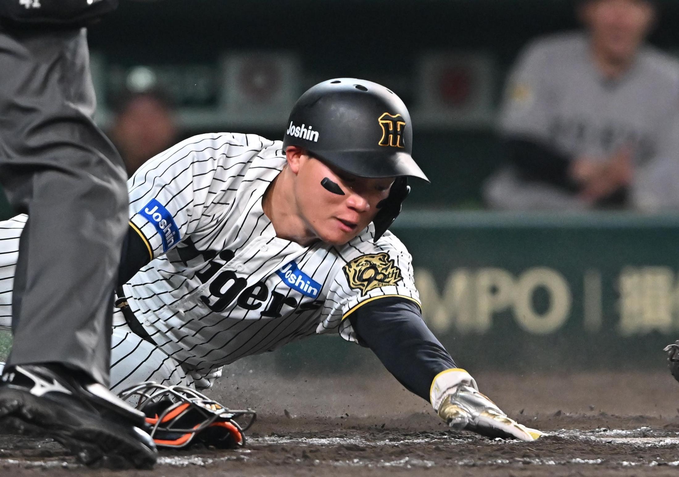 阪神タイガース森下翔太推し活カチューシャ×2(キャップ➕カード