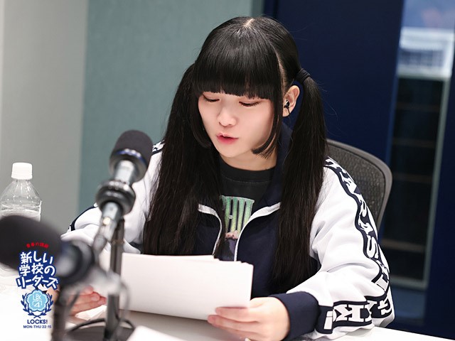 新しい学校のリーダーズ 直筆サイン SUZUKA KANON MIZYU RIN 新しい学校のリーダーズMIZYU「好きなものを好きと言える力