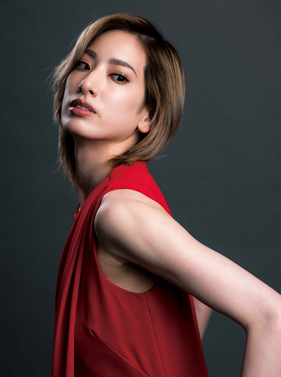 10宝塚　柚香光　写真 柚香光」というジャンルを感じさせるRay Yuzuka 1st solo