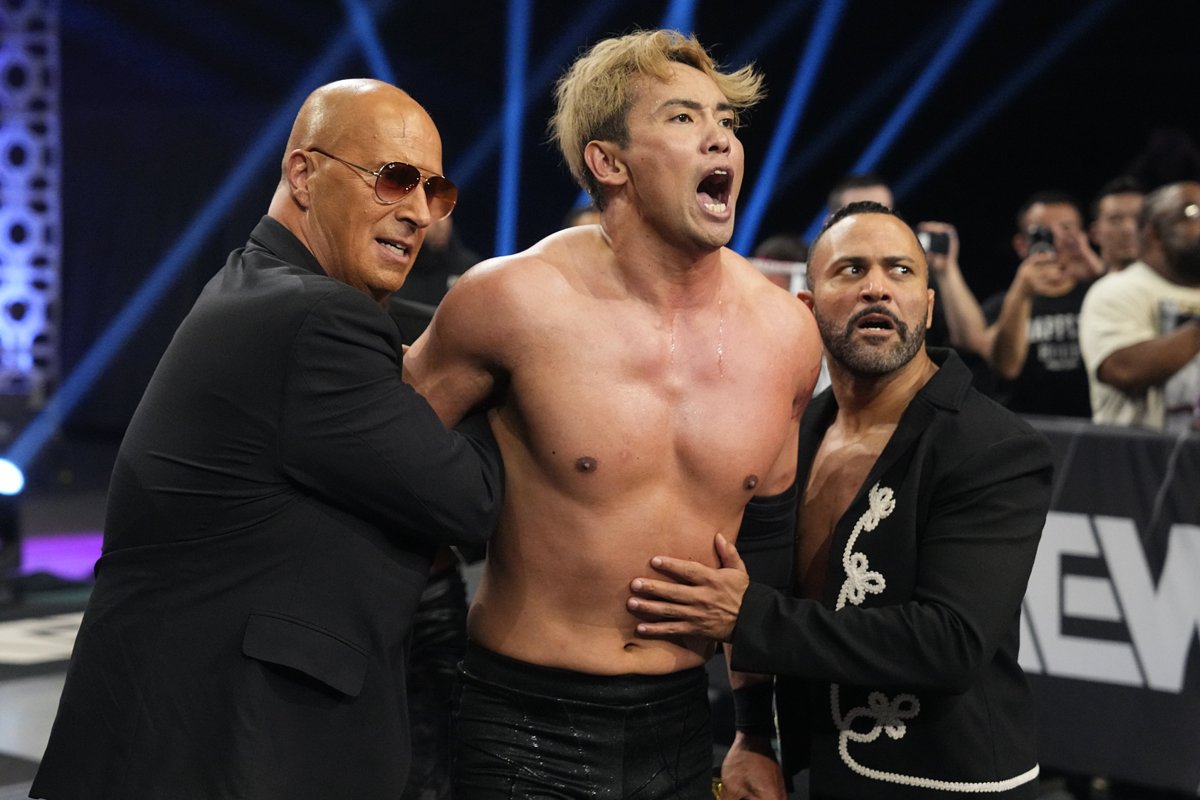 限定セール -SALE AEW】オカダ・カズチカが飯伏幸太との3年8か月ぶり再戦制す スポーツ選手