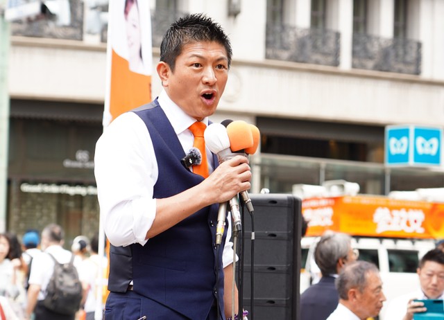 参政党・神谷代表、石破首相「七面倒くさい」発言を聞いた瞬間にムッ　東京・銀座で「日本人ファースト」熱弁