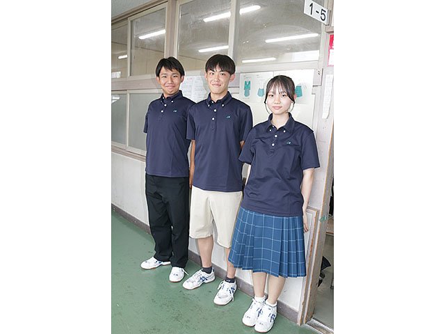 制服だって涼しく 富山南高、夏服にポロシャツ・ハーフパンツ