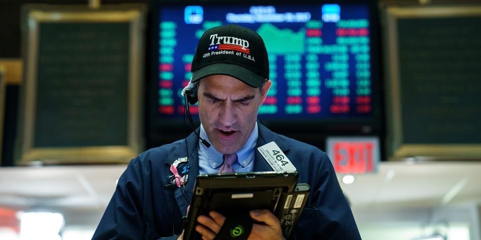 ヤルデニ・リサーチ代表 エド・ヤルデニ氏の肖像写真 S&P500株価予想に関連
