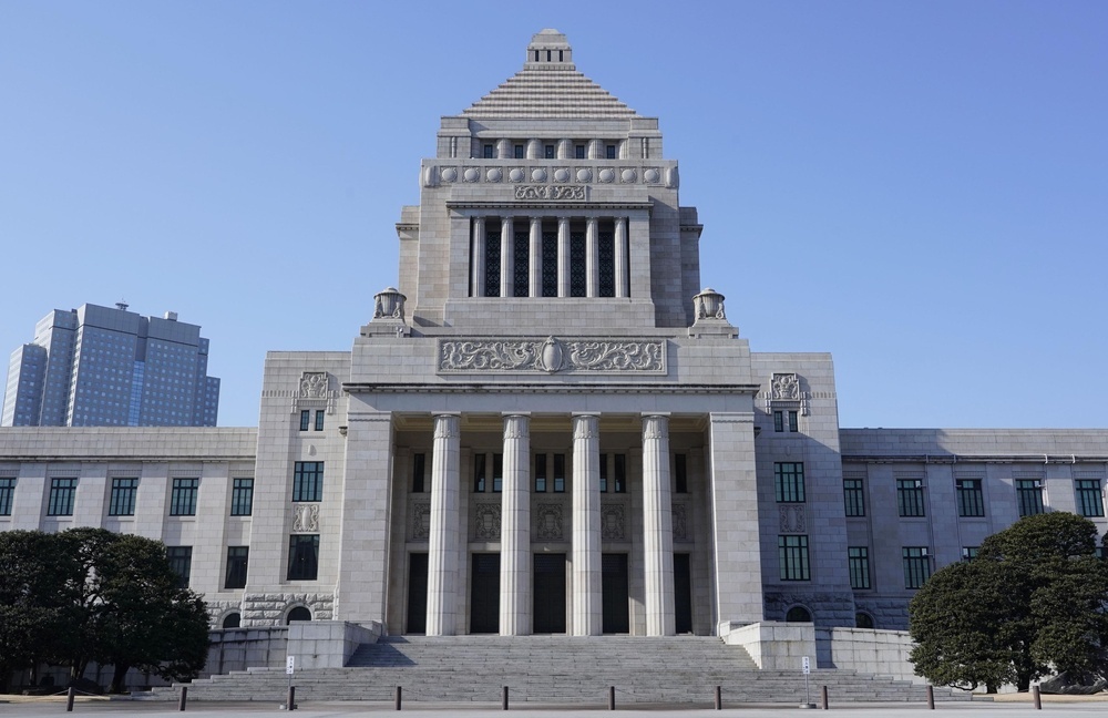 日本の国会議事堂、第27回参院選の行方を巡る与野党の攻防の舞台