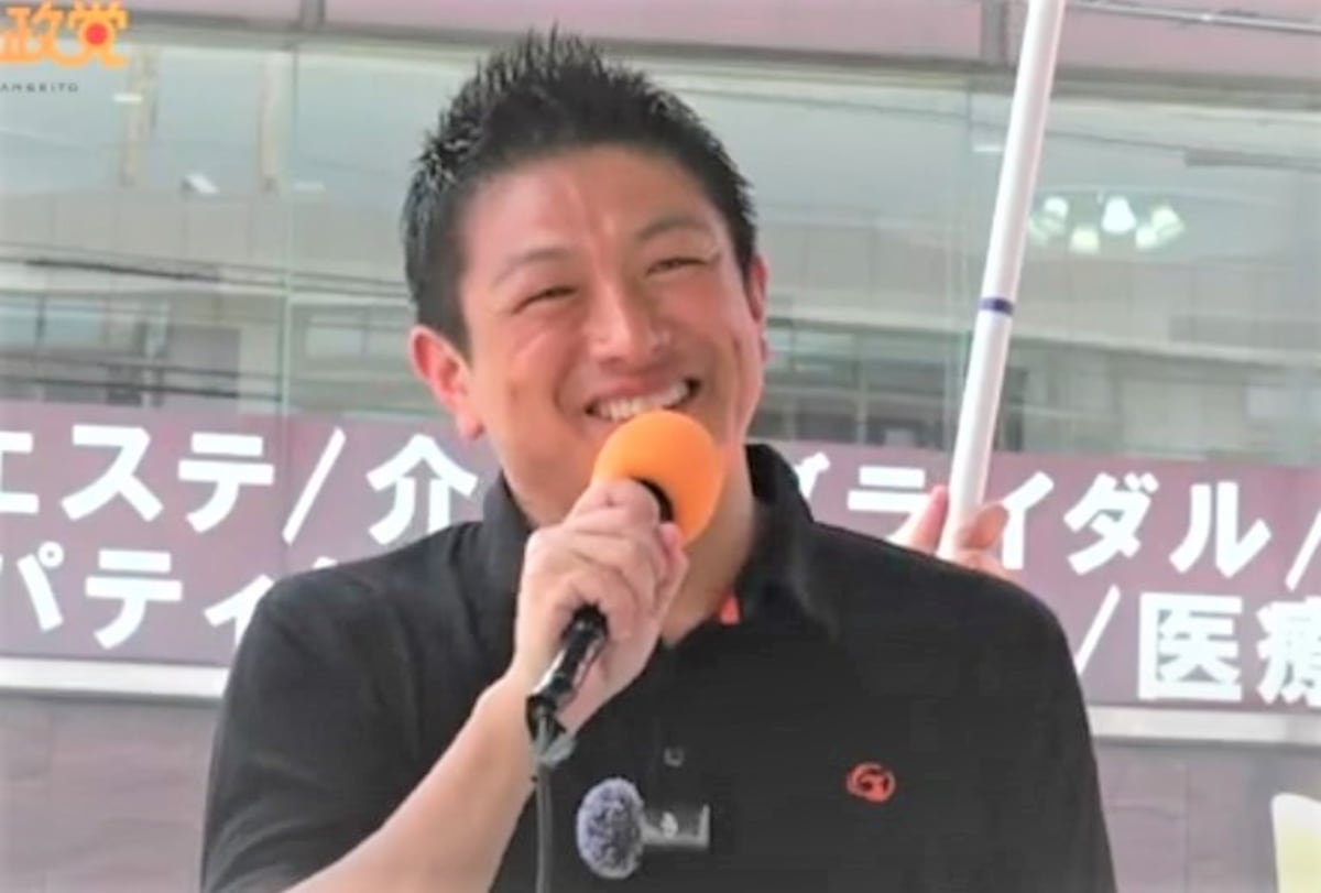 参政党神谷宗幣代表の街頭演説の様子（山口市、7月4日）メディア報道への言及