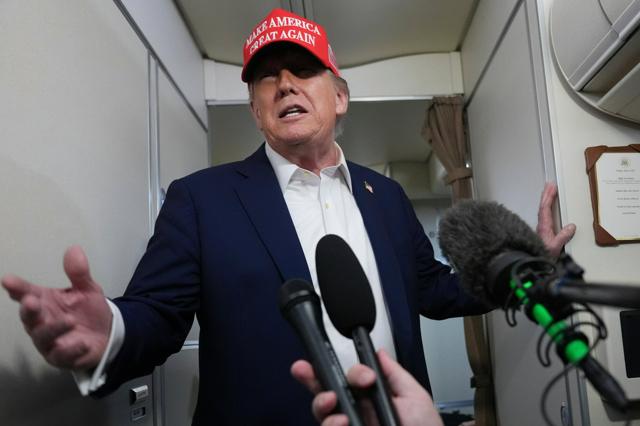 トランプ氏、12カ国宛ての関税書簡に署名　7日発出「税率は様々」