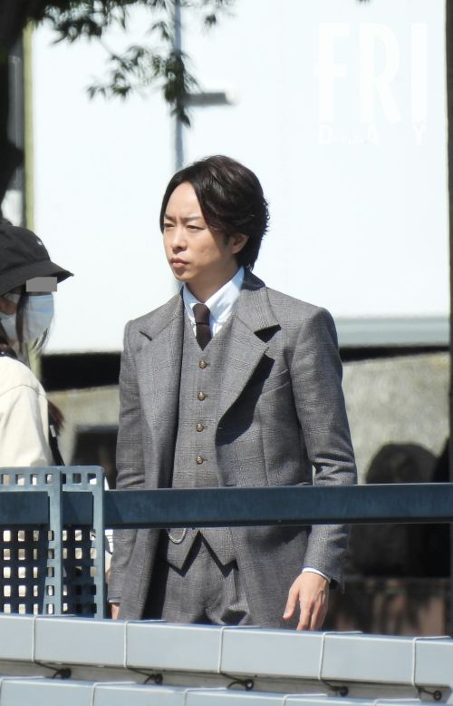 嵐・櫻井翔、後輩グループtimeleszを温かく支援