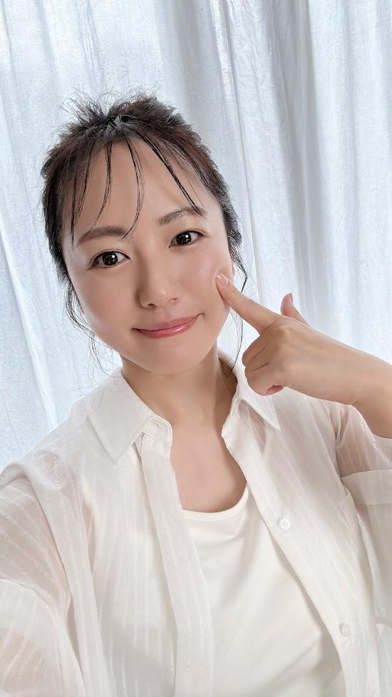 磯山さやか＞41歳、“美の秘密” 「年齢を感じさせない」と言って