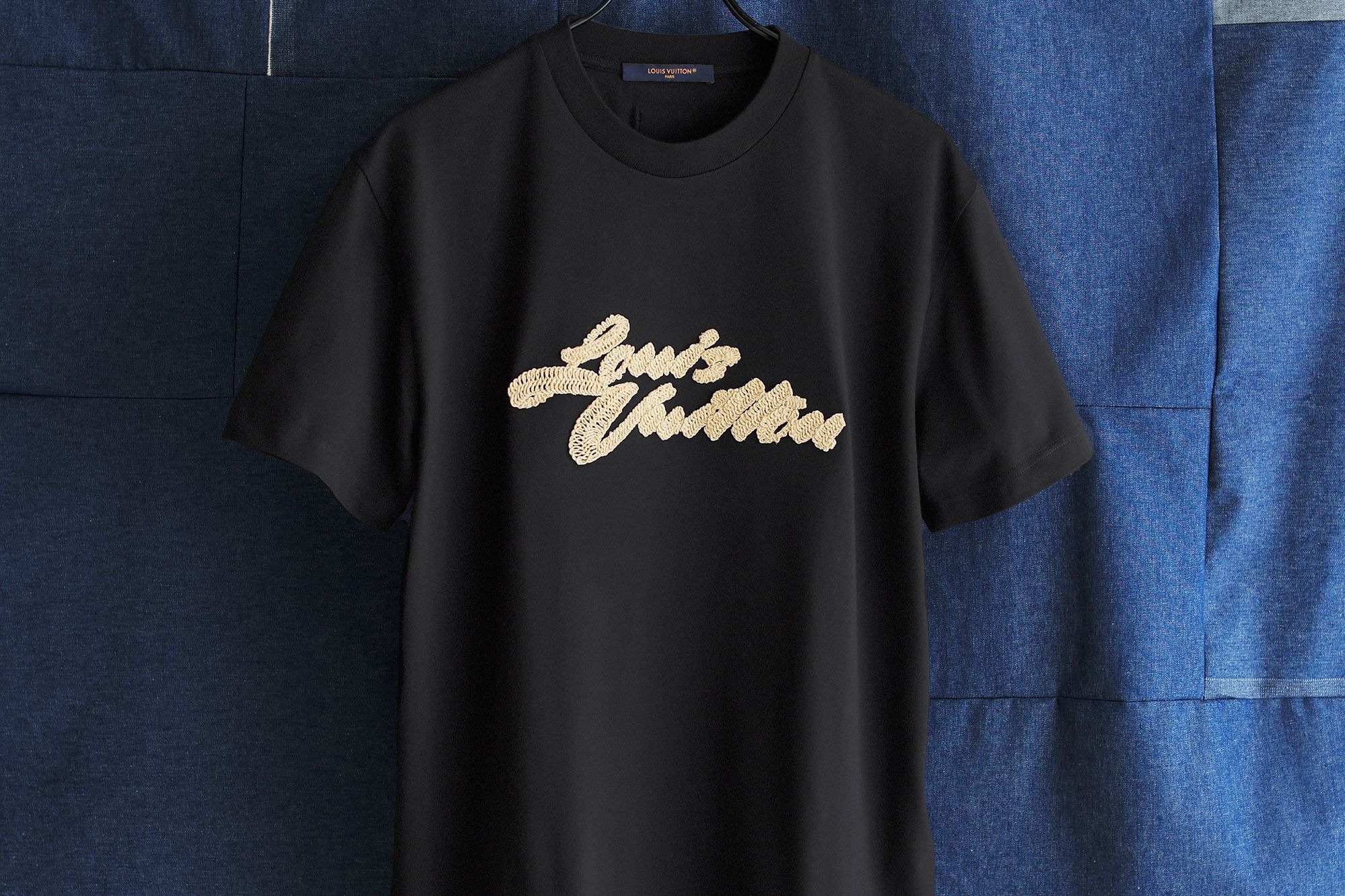 【すぐ届く！夏のスタメン★3色】ルイヴィトン ロゴTシャツ すぐ届く！夏のスタメン☆3色】ルイヴィトン ロゴTシャツ