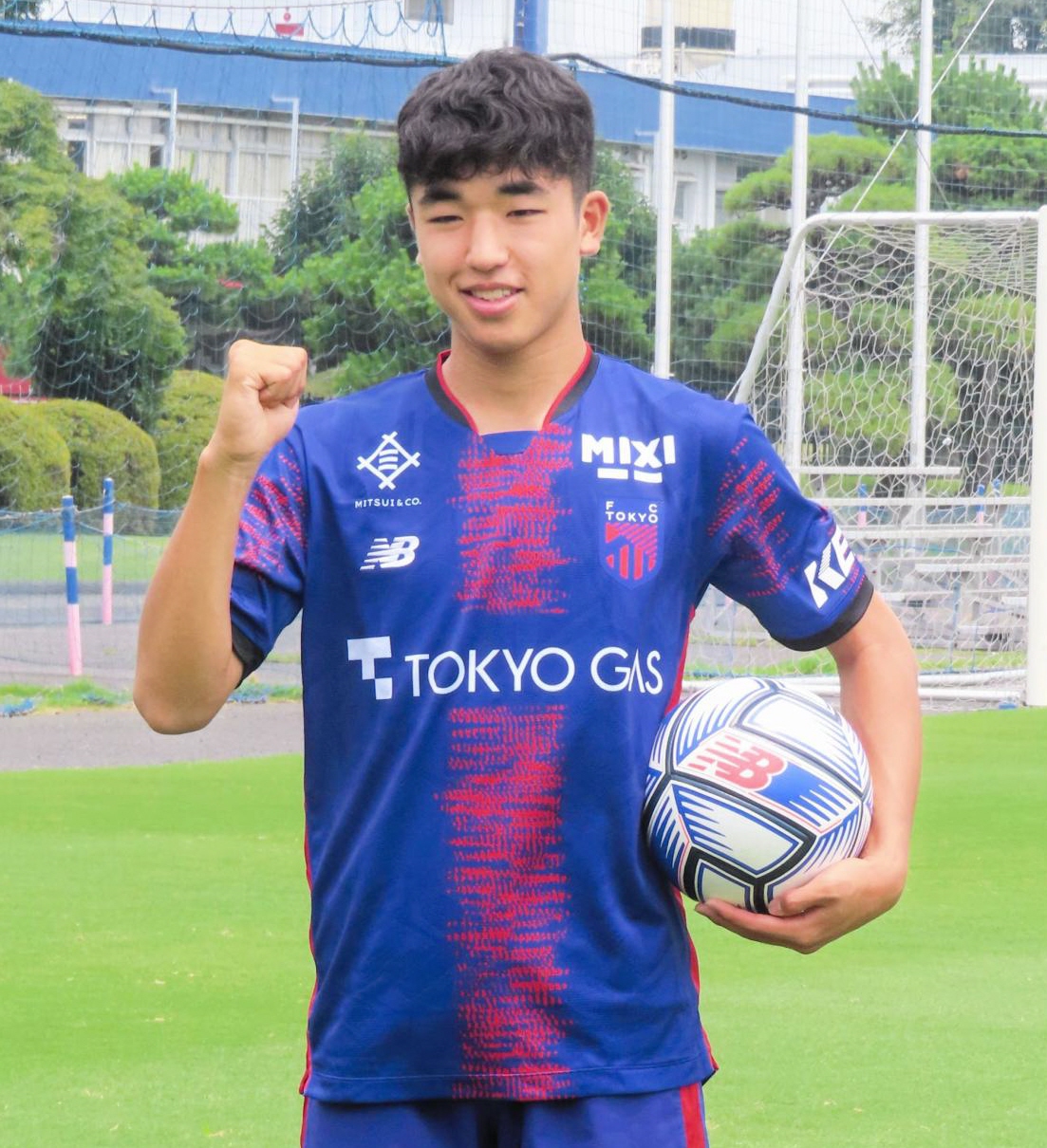 FC東京 久保建英選手　支給　練習着　長袖 FC東京・久保建英がたった5ヵ月の期限付き移籍で劇的に成長した