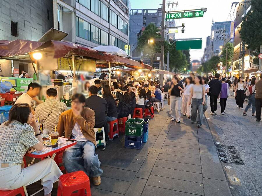 韓国の「外飲み」文化に迫る：漢江、屋台、そしてその魅力の背景