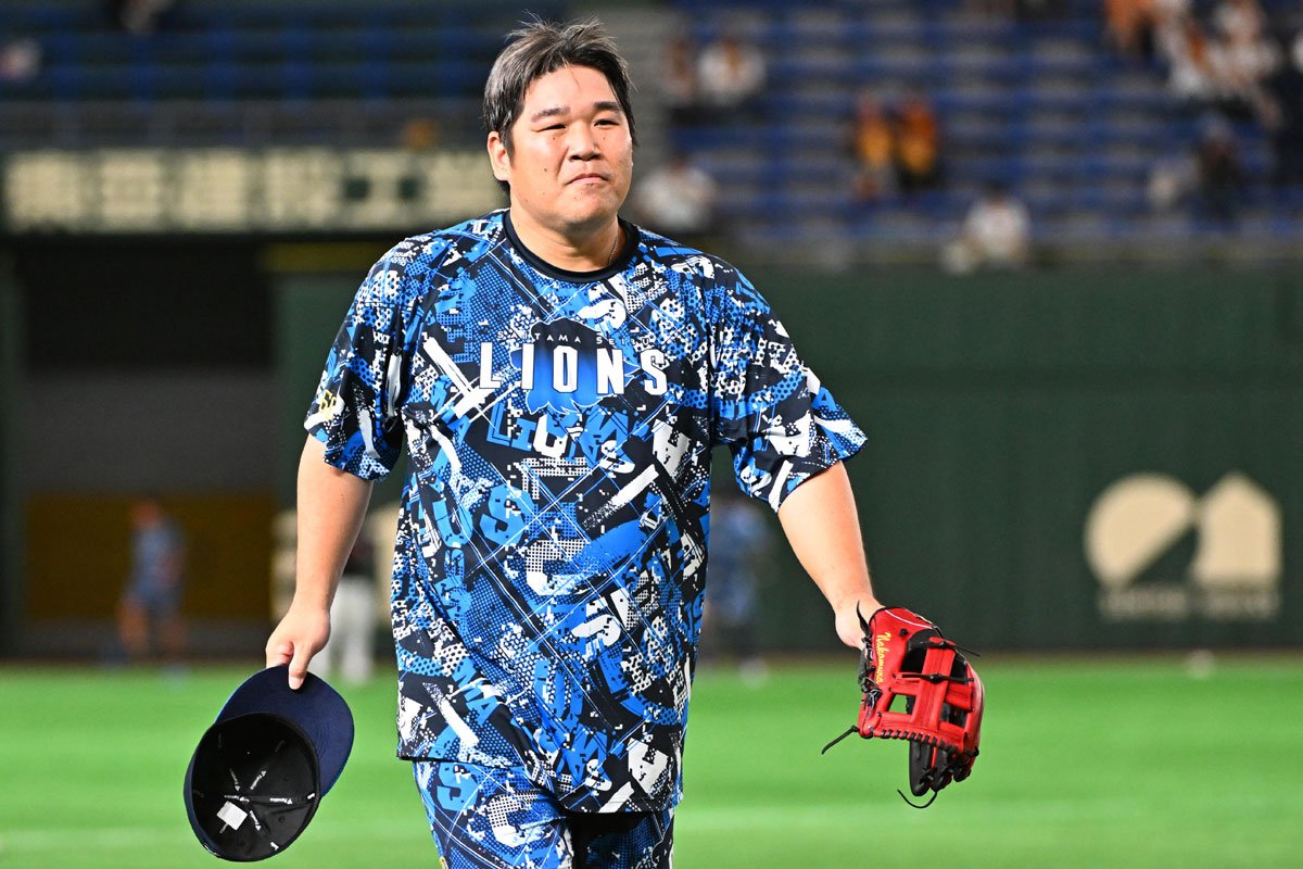 クリスマス特集2025 西武】24年目・中村剛也の出場登録を抹消 代打主体の6月以降は スポーツ選手