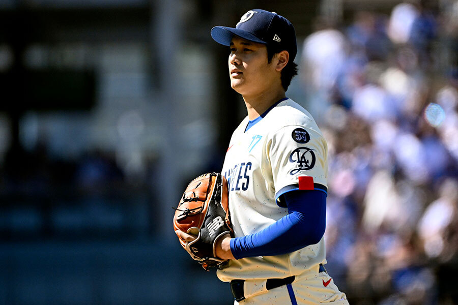 ❤世界360個限定❤大谷翔平 二刀流 回転式✨フィギュア 稀少