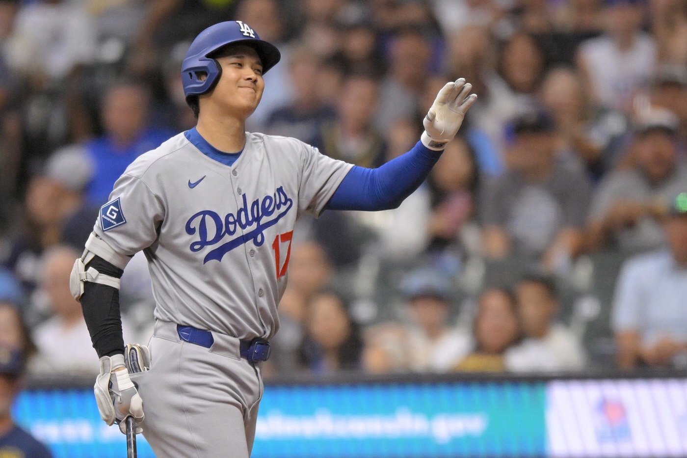 大谷翔平 トラウト エンゼルス ドジャース レリック99シリ heritage 大谷翔平は何度も首振り トラウトは「過去最大の怒り」で