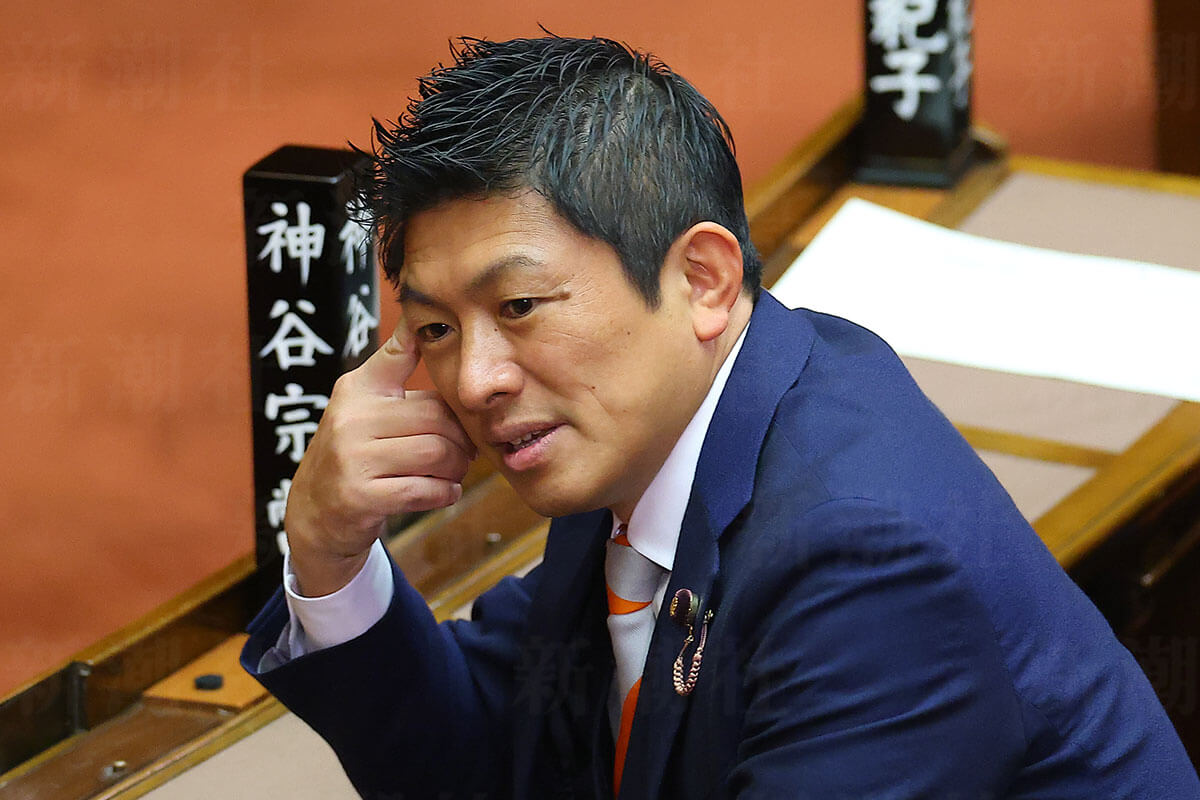 参院選を前に演説を行う参政党の神谷宗幣代表