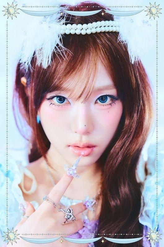 IZ*ONE出身チェ・イェナ、4thミニアルバム「Blooming Wings