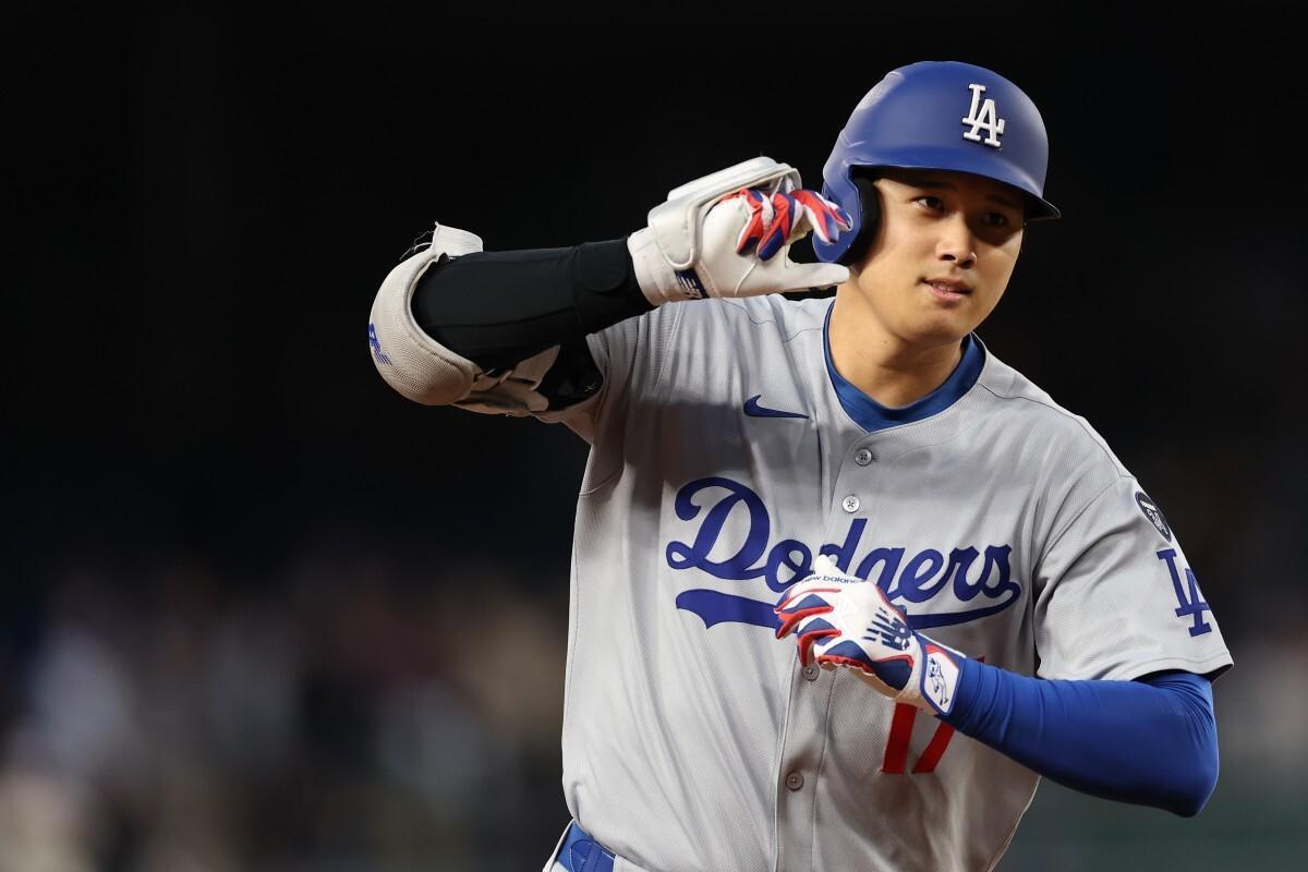 プロ野球ai 2013年7月号　大谷翔平 大谷翔平 野球翔年 I 日本編2013-2018 | 石田 雄太 |本 | 通販