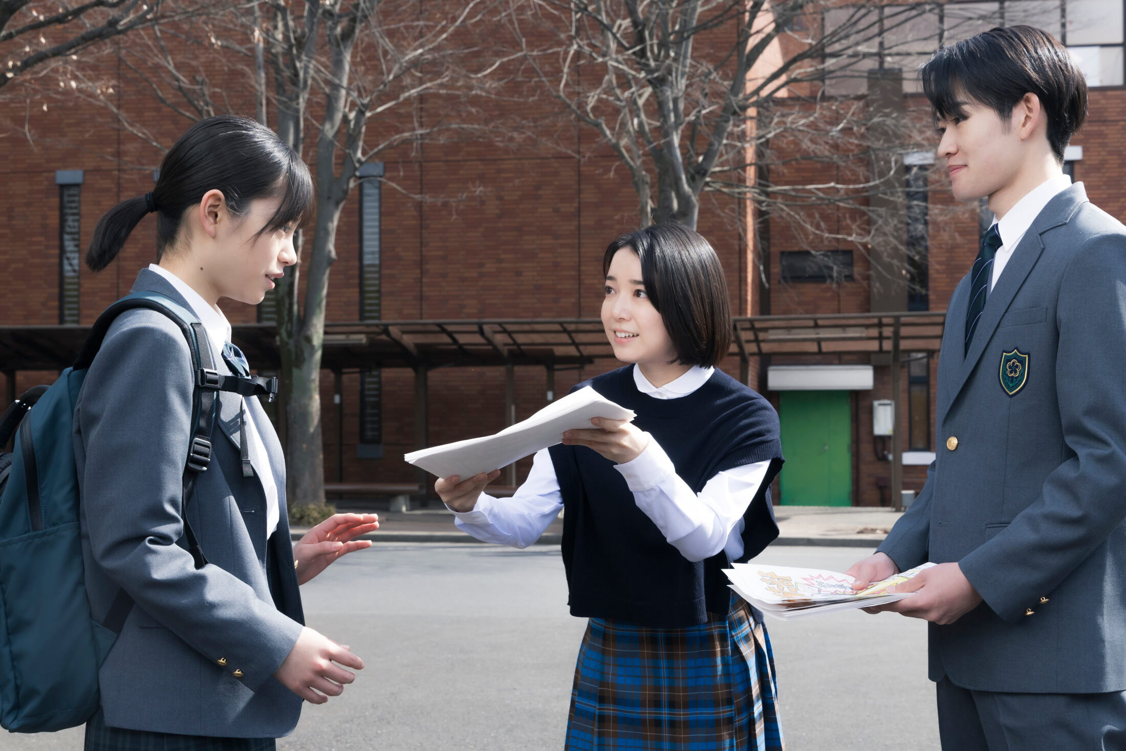 當真あみ主演『ちはやふる－めぐり－』、広瀬すずから渡された