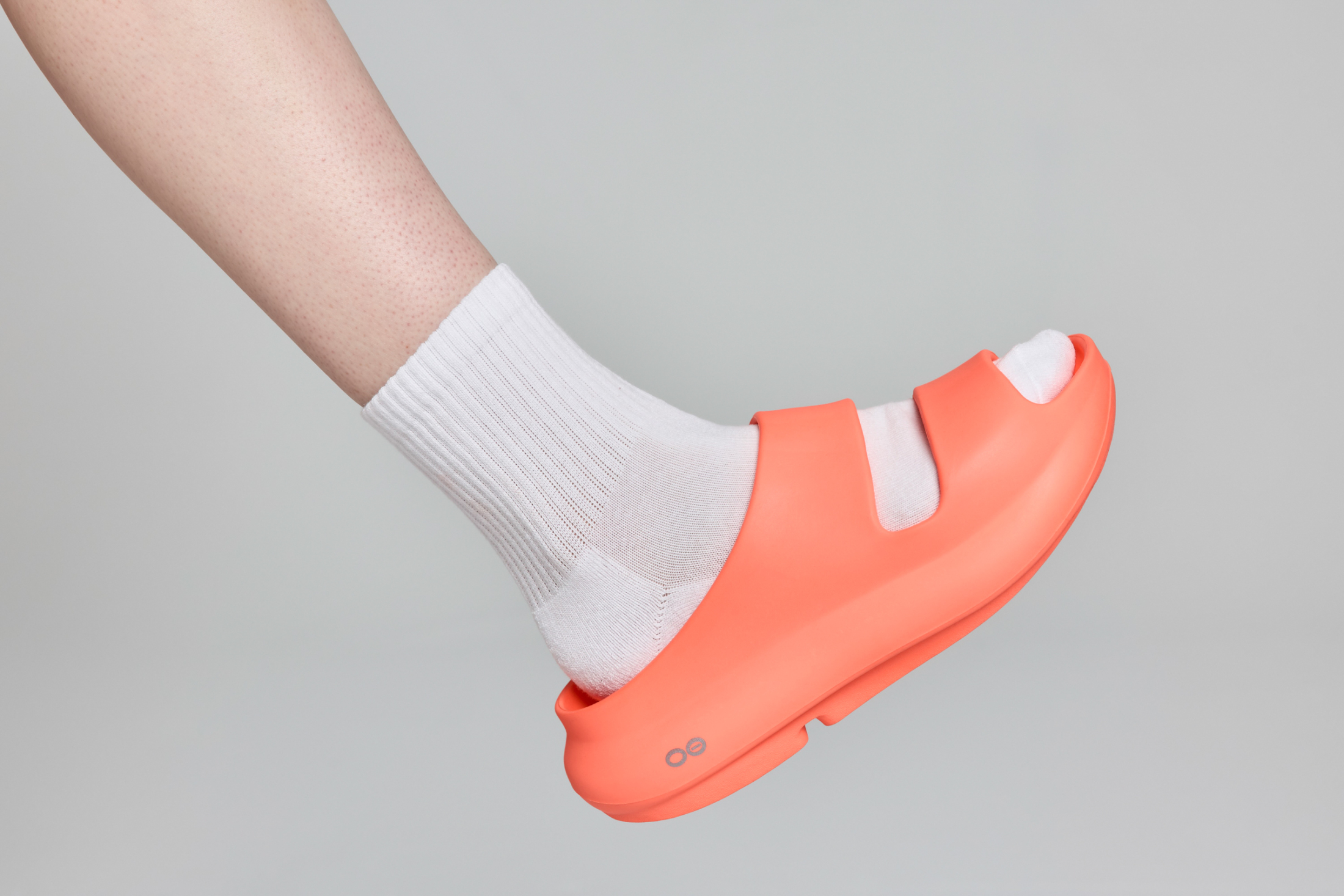 【OOFOS】OOyea ダブルストラップ リカバリーサンダル OOFOS/ウーフォス OOYEA ウーヤー リカバリーサンダル（サンダル