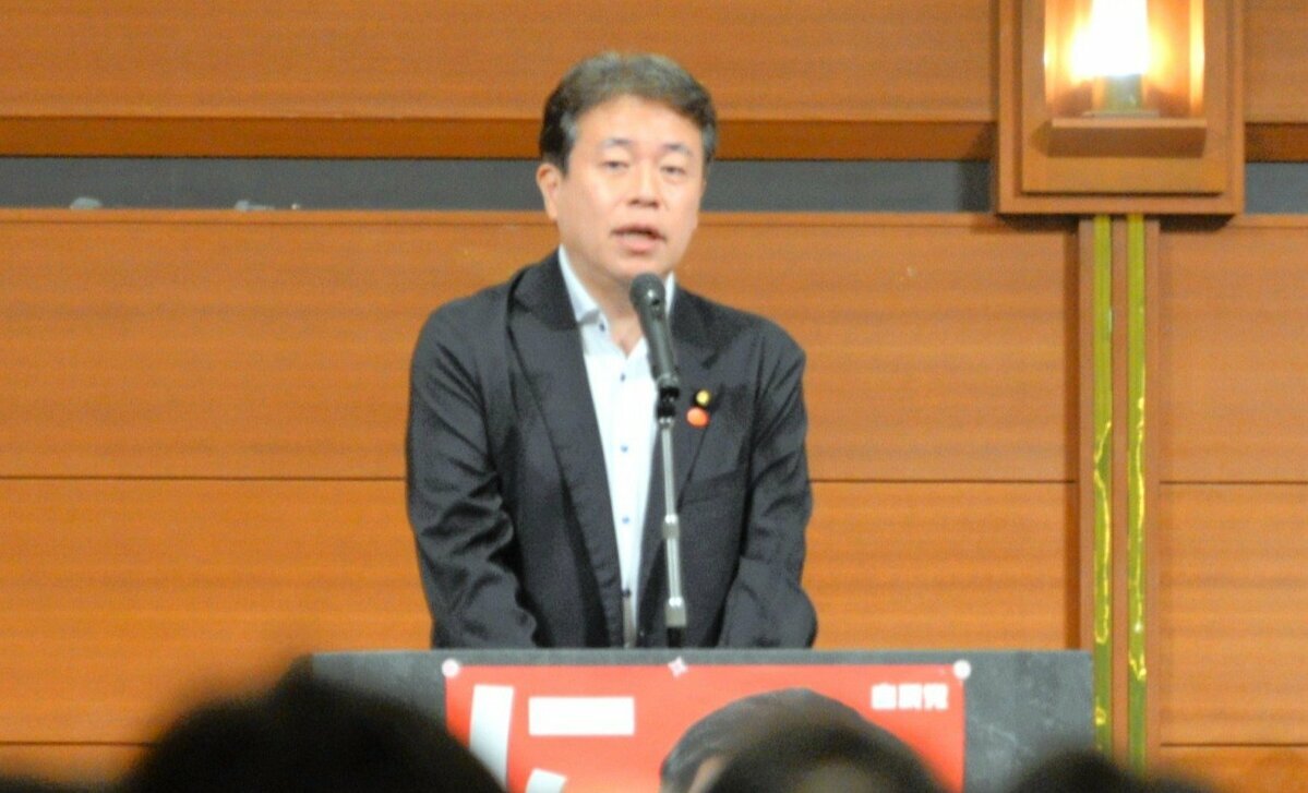 2025年7月8日、和歌山市内での参院選応援演説中に発言する自民党の鶴保庸介参議院議員
