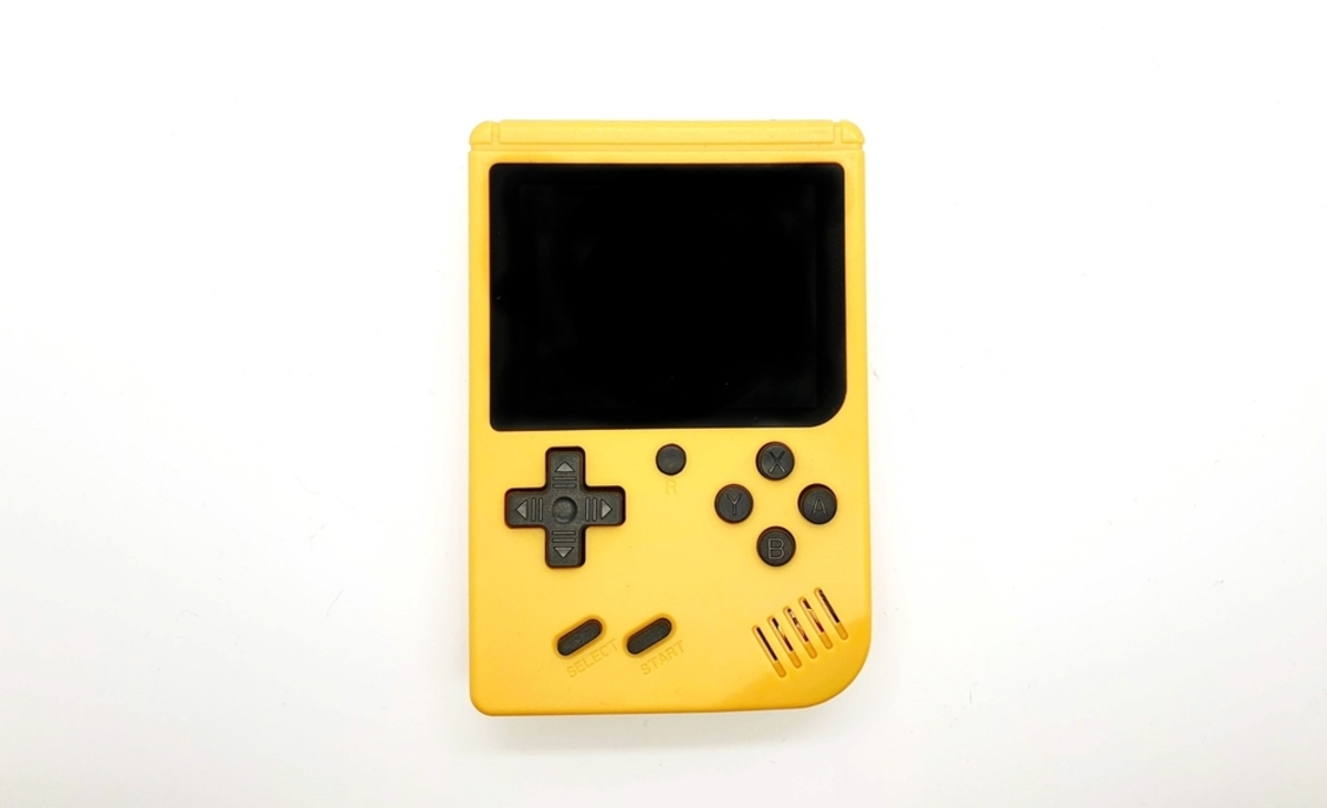 実家を整理していたら限定品の「ゲームボーイ」を発見！友人が
