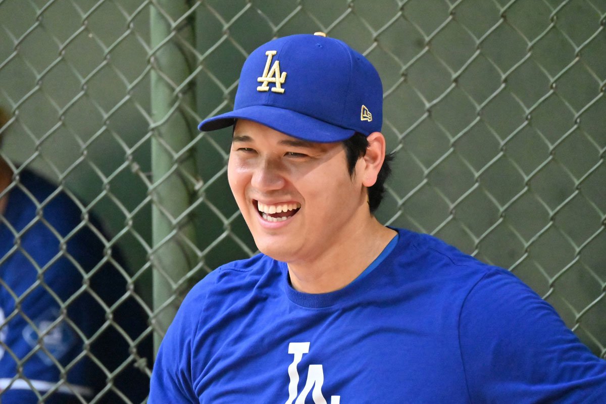 ドジャース 大谷翔平の新たな2つのボブルヘッドを観客全員配布