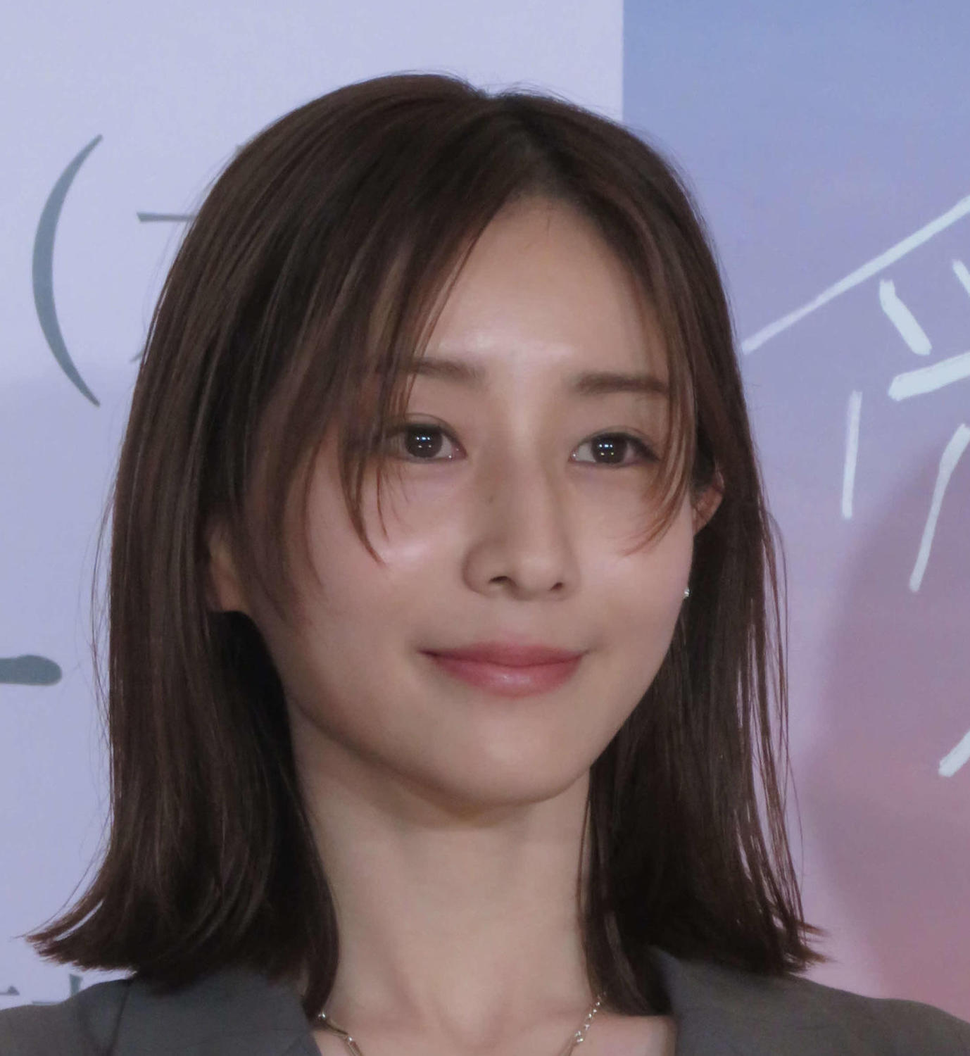 フジテレビ系「トークィーンズ」出演時の笑顔を見せる田中みな実。自身の人間関係や友人との交流について語った元TBSアナウンサーの彼女の表情。