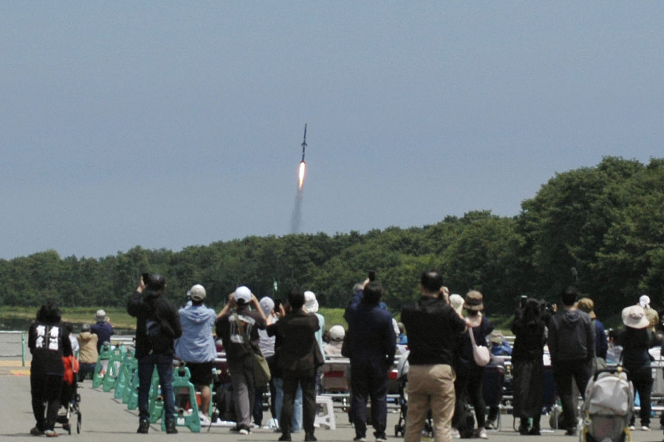 台湾製ロケット、発射直後に落下 北海道大樹町で打ち上げ（共同