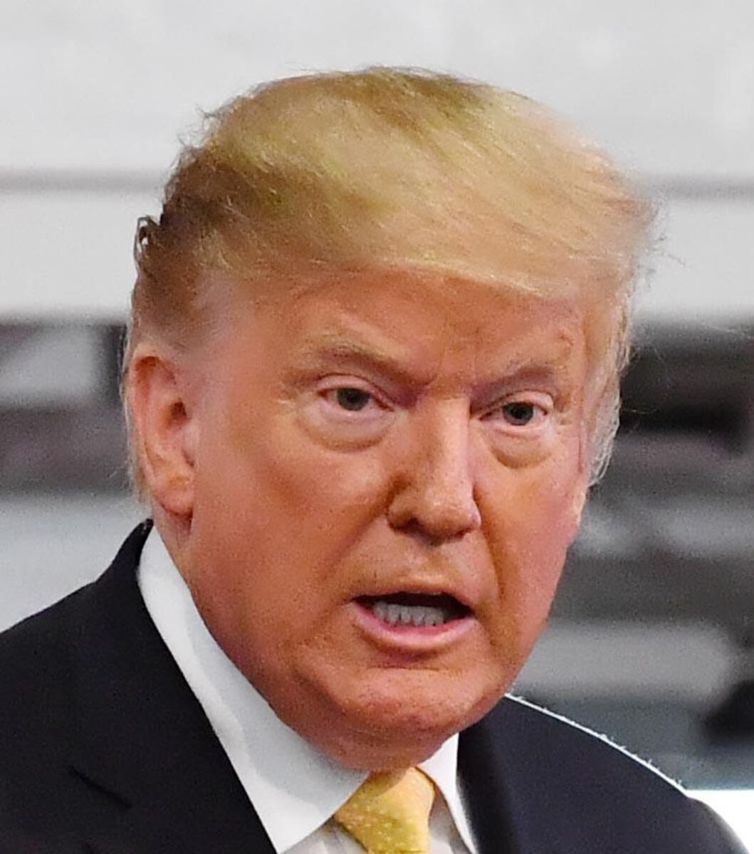 トランプ前米大統領、ウクライナ支援方針転換の報道に対し