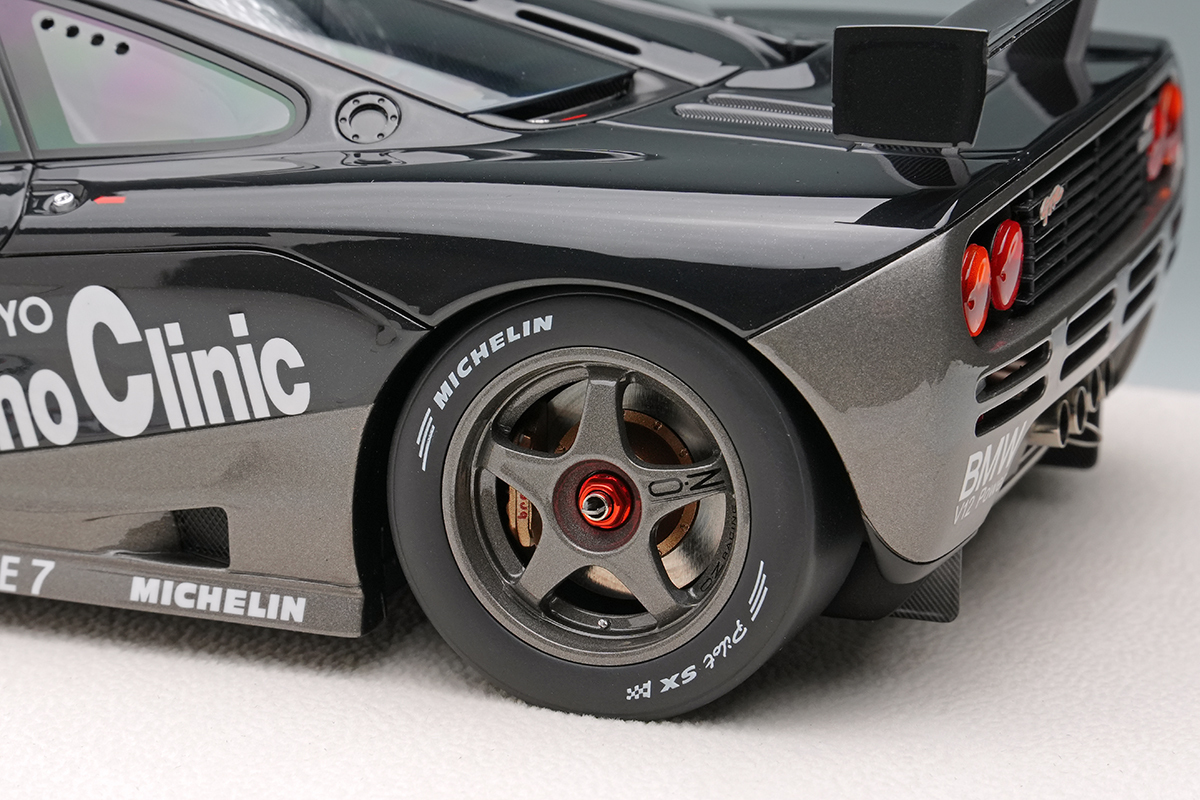 hpi-racing 1/18マクラーレンF1 GTR199724h ル・マン 000000091124_uvM13cK.jpg