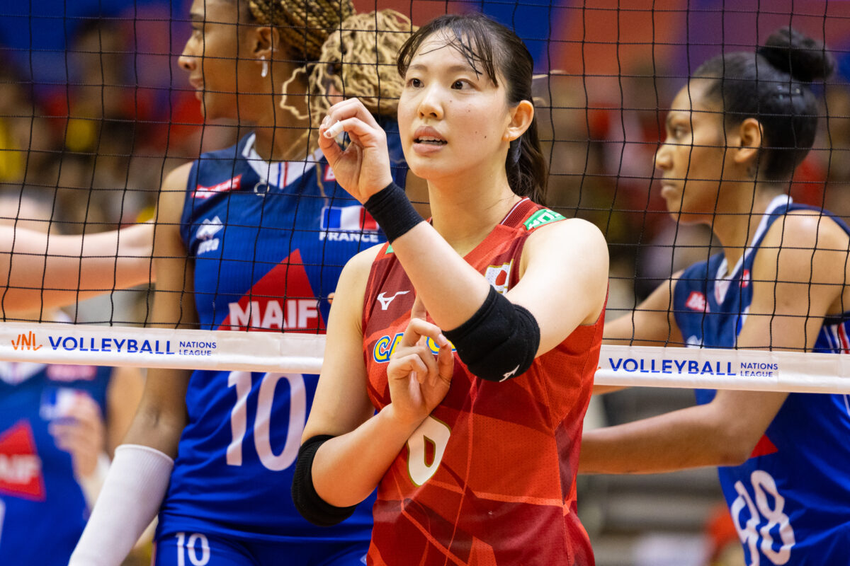 東レアローズ　関菜々巳選手　直筆サイン 6 関 菜々巳 | 選手紹介 | チーム・選手紹介 | 東レアローズ滋賀