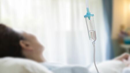患者をほかの病院へ転院させたほうが“得”…現役医師が指摘する「高齢者医療」の深すぎる闇