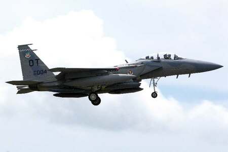 最新鋭の米戦闘機F15EX　沖縄・嘉手納基地に2機が初飛来　退役したF15の後継、来春にも配備へ(沖縄タイムス)
