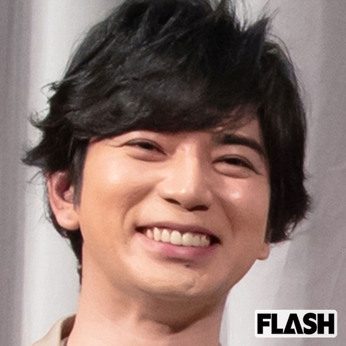 松本潤がバラエティ番組に出演し、過去の共演映像が話題に。