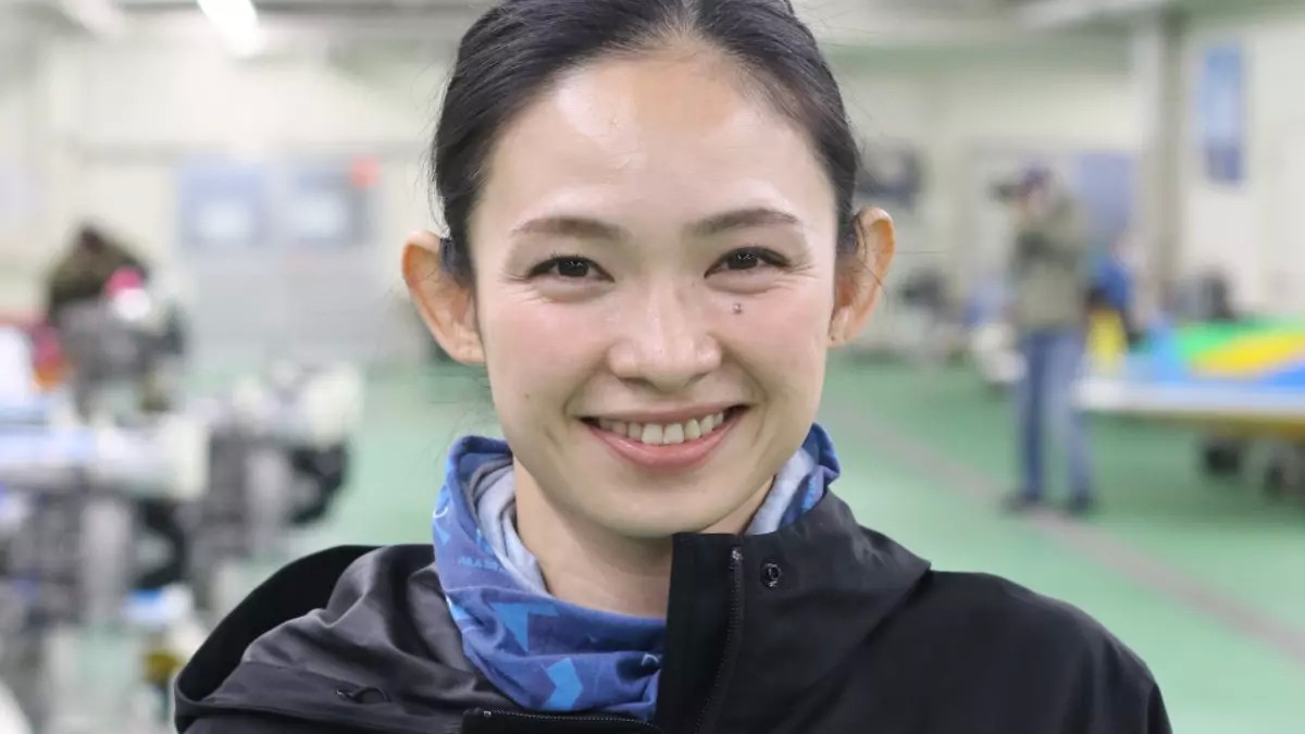 ボートレース　佐々木裕美　直筆サイン入りアクリル 佐々木裕美が昨年8月以来となる初日連勝発進！/福岡・オール