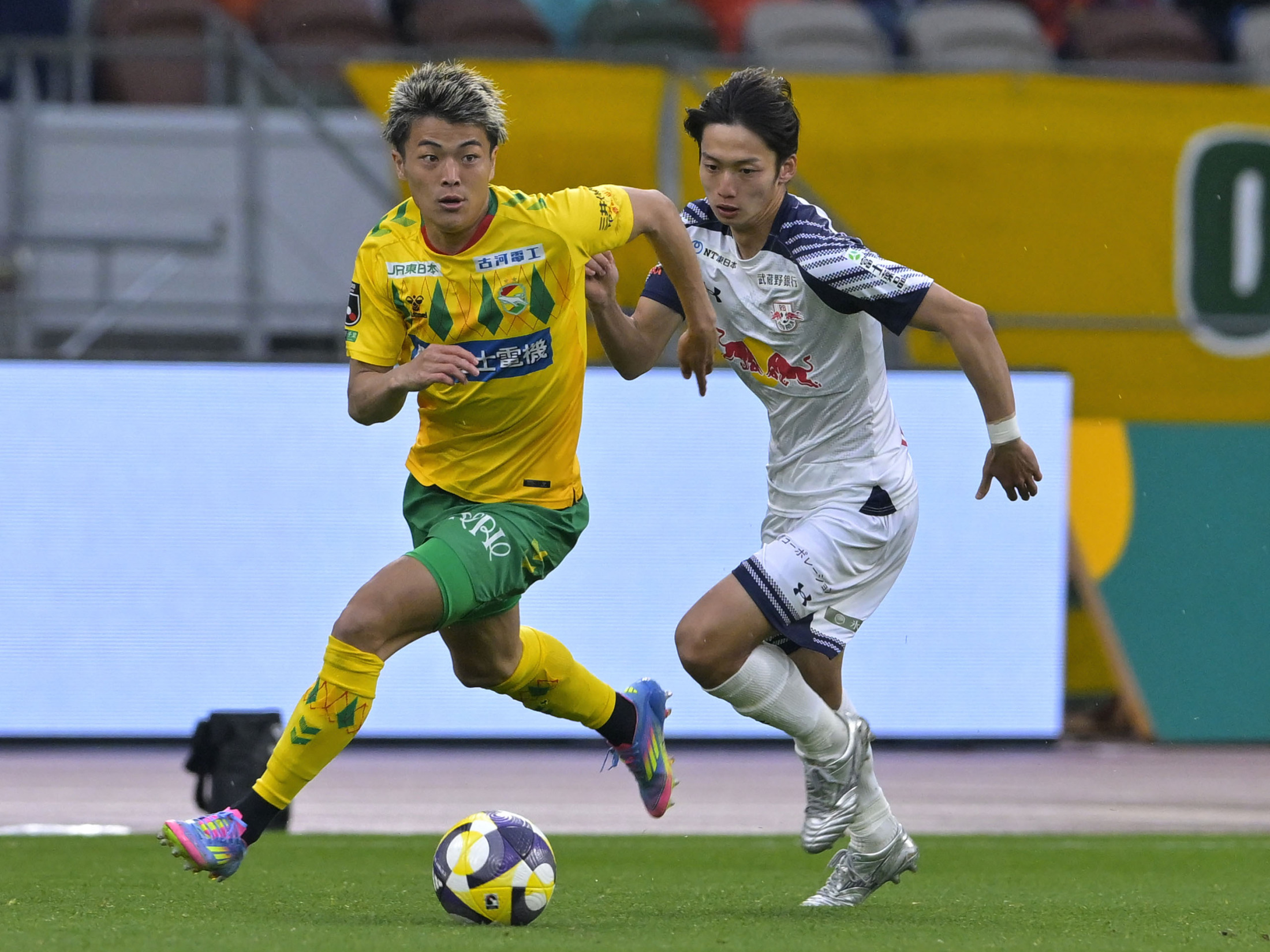 ジェフ千葉 メタルカード ゴールド 田中和樹 背番号7 ジェフ千葉 メタルカード ゴールド 田中和樹 背番号7 32 【田中