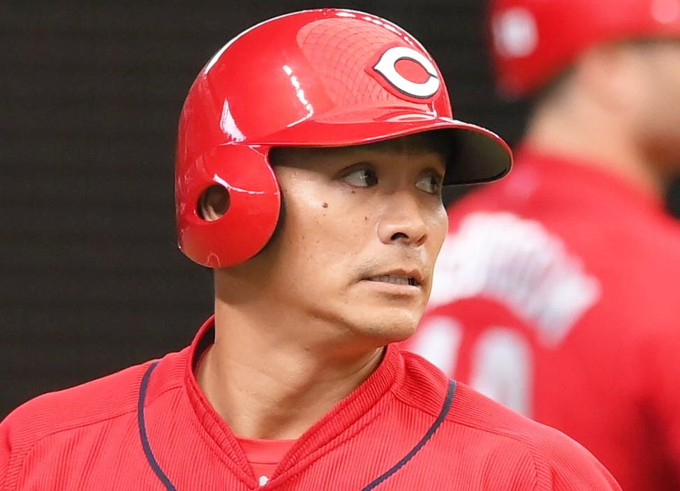 広島東洋カープ - バッティンググローブ田中  広輔選手 広島カープ 田中広輔選手支給品バッティンググローブ - メルカリ