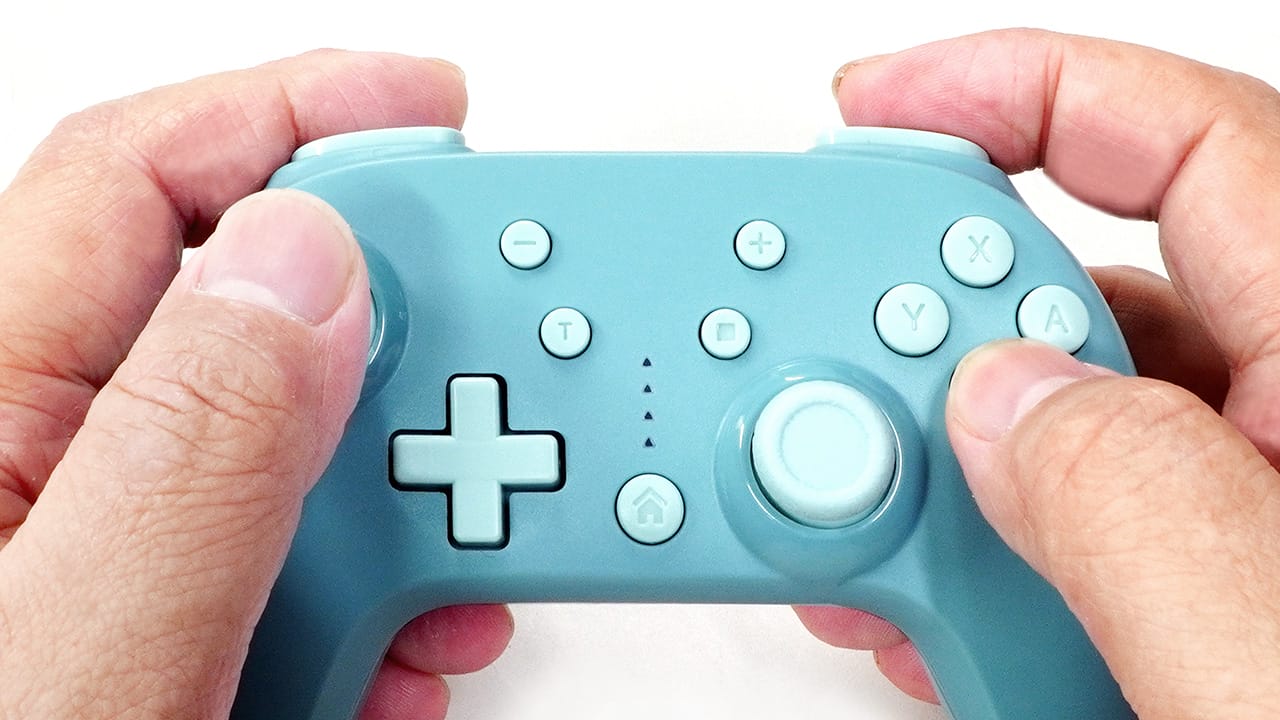 【新品未開封】3COINS　ワイヤレスゲームコントローラー　2点セット 3COINS - 新品未開封 3COINS ワイヤレスコントローラーの通販 by