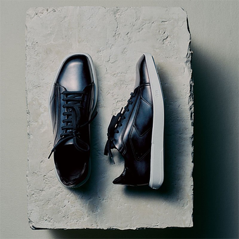 【BERLUTI】フルグレイン ヴェネツィア ソフティ スニーカー 進化するステラー！】ベルルッティのアイコン、ヴェネチアカーフ