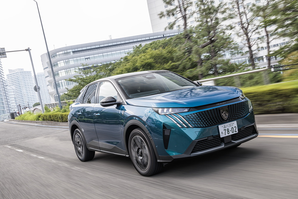 輸入車CセグSUV界に強力な新入り】デザインは斬新、走りは