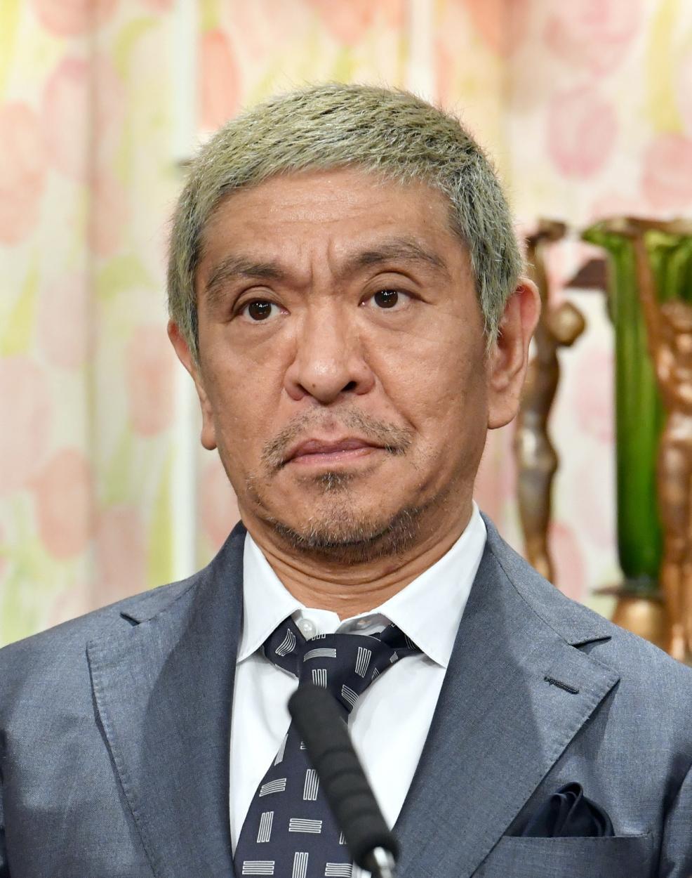 ダウンタウンの松本人志と浜田雅功が共演する様子。松本人志の芸能活動再開とネット配信について注目が集まっている。