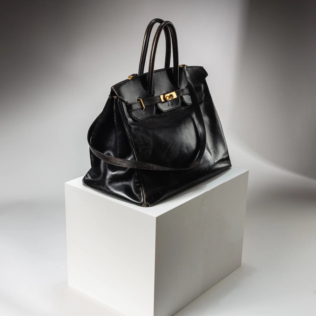 新品amaproject DesignbyJaneBirkinジェーンバーキン 初代“バーキン”を14.7億円でバリュエンスジャパンが落札 史上