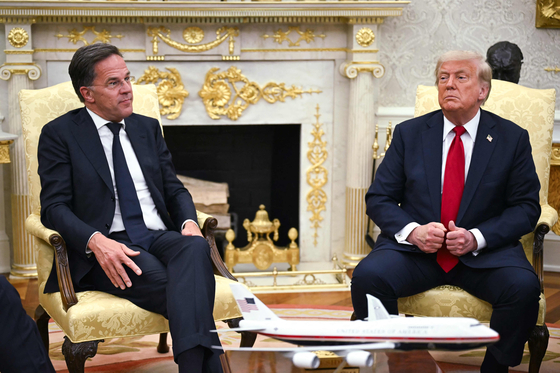 トランプ大統領、ロシアに１００％の「厳しい関税」通告…停戦合意期限５０日与えた